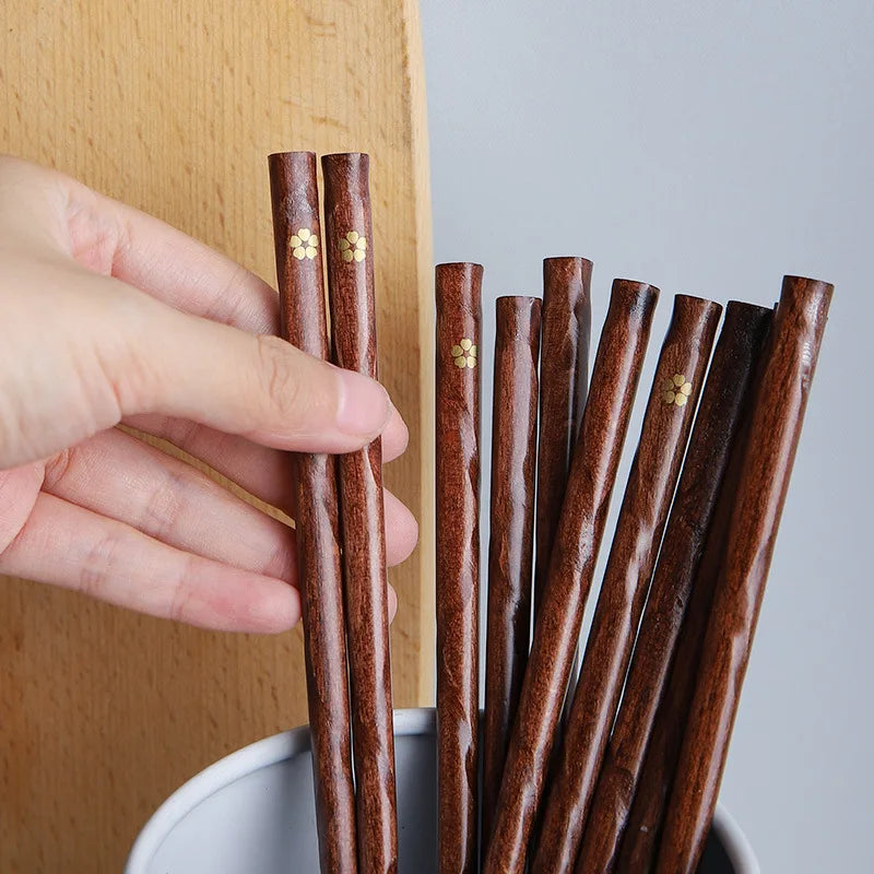 Baguettes Japonaises en bois 5 paires - Kiyomi (清美)