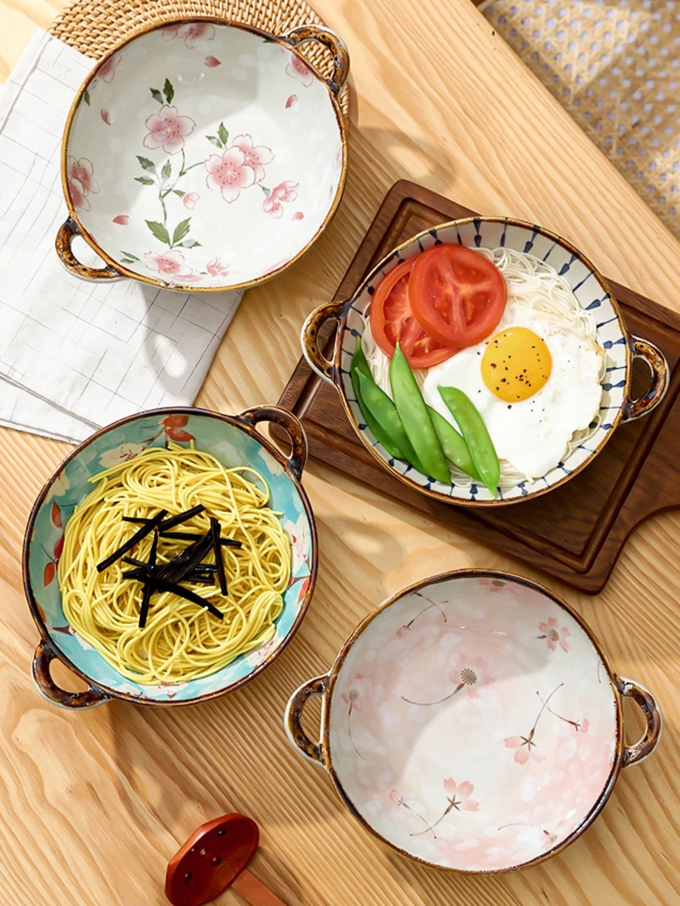 Bol à Ramen en porcelaine motif floral - Hana (花)